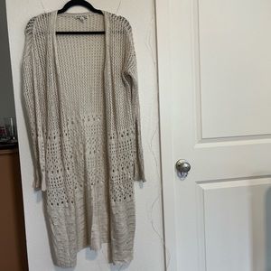 *Free Gift W Purchase* Long grey cardigan. Size XL